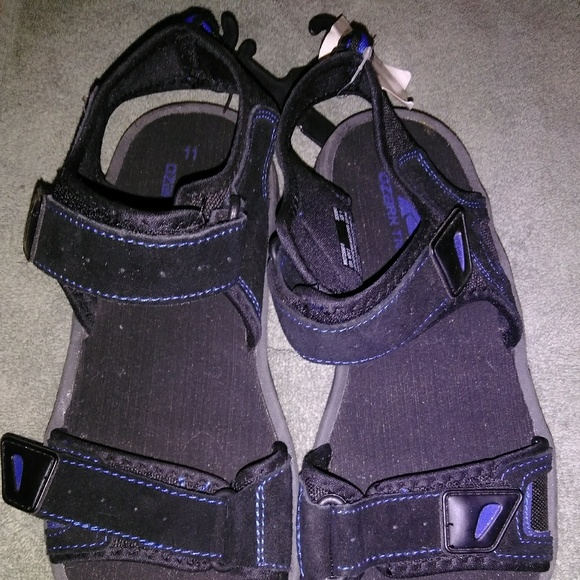 Sandals - Picture 6 of 6